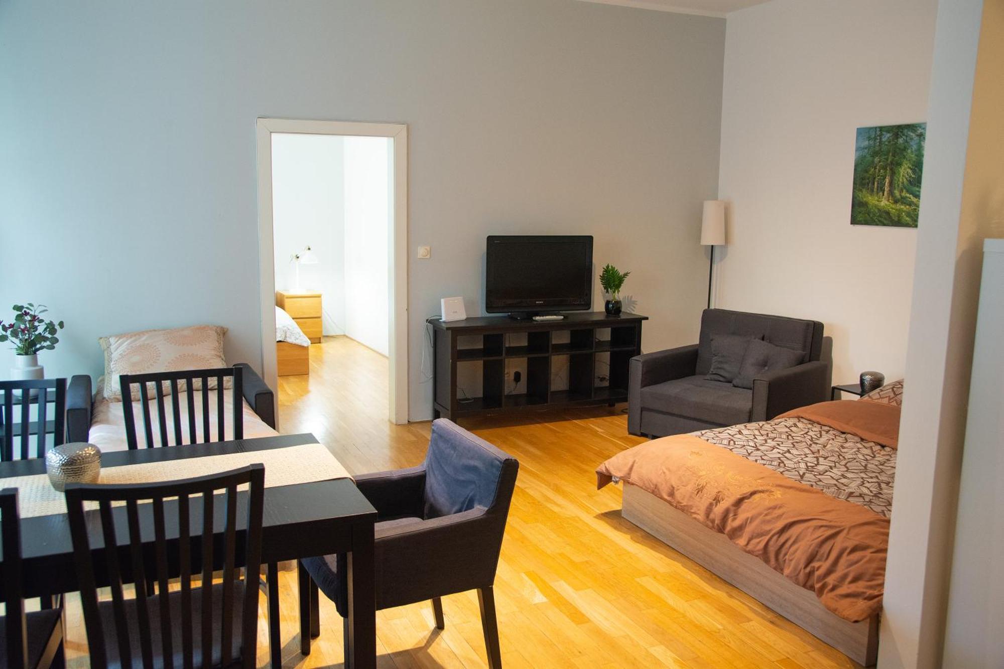 City Centre Garden Apartment With Parking Prague Exterior photo